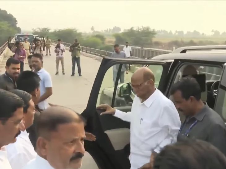 अजित पवारांच्या निधनानंतर शरद पवार सक्रिय:दूषित झालेल्या नीरा नदीची केली पाहणी, बारामतीकरांना आता 'साहेबांचा' आधार
